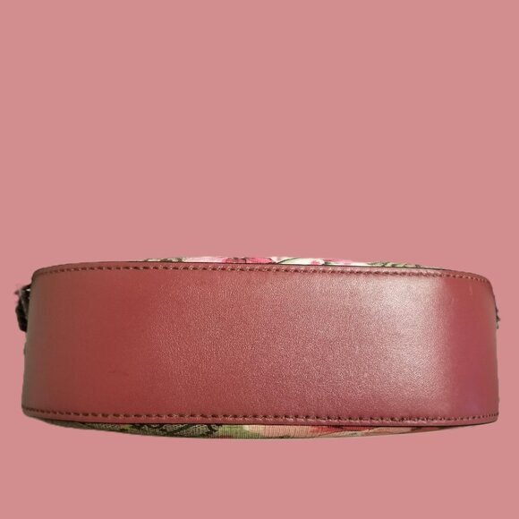 Gucci GG Blooms Supreme Canvas Shoulder Bag in Multi/dry Rose - Picture 8 of 15